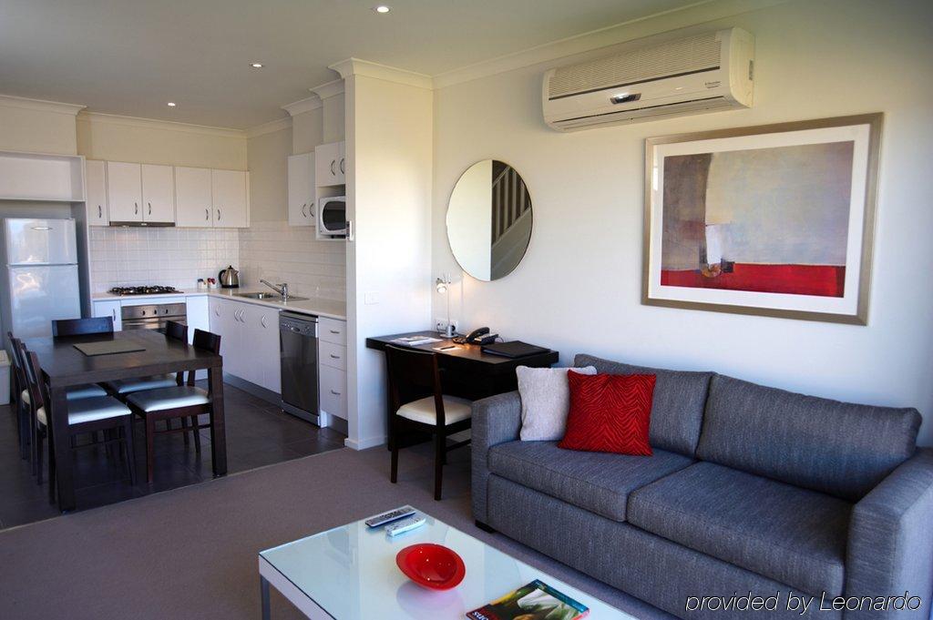 Quest Sanctuary Lakes Point Cook Quarto foto